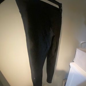 Ivivva black leggings